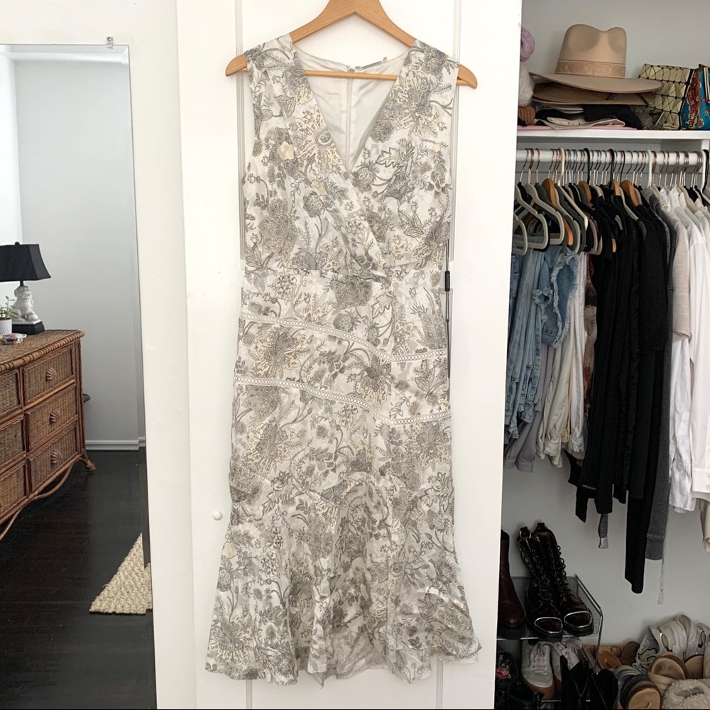 Elie Tahari Cream/Silver Floral Dress